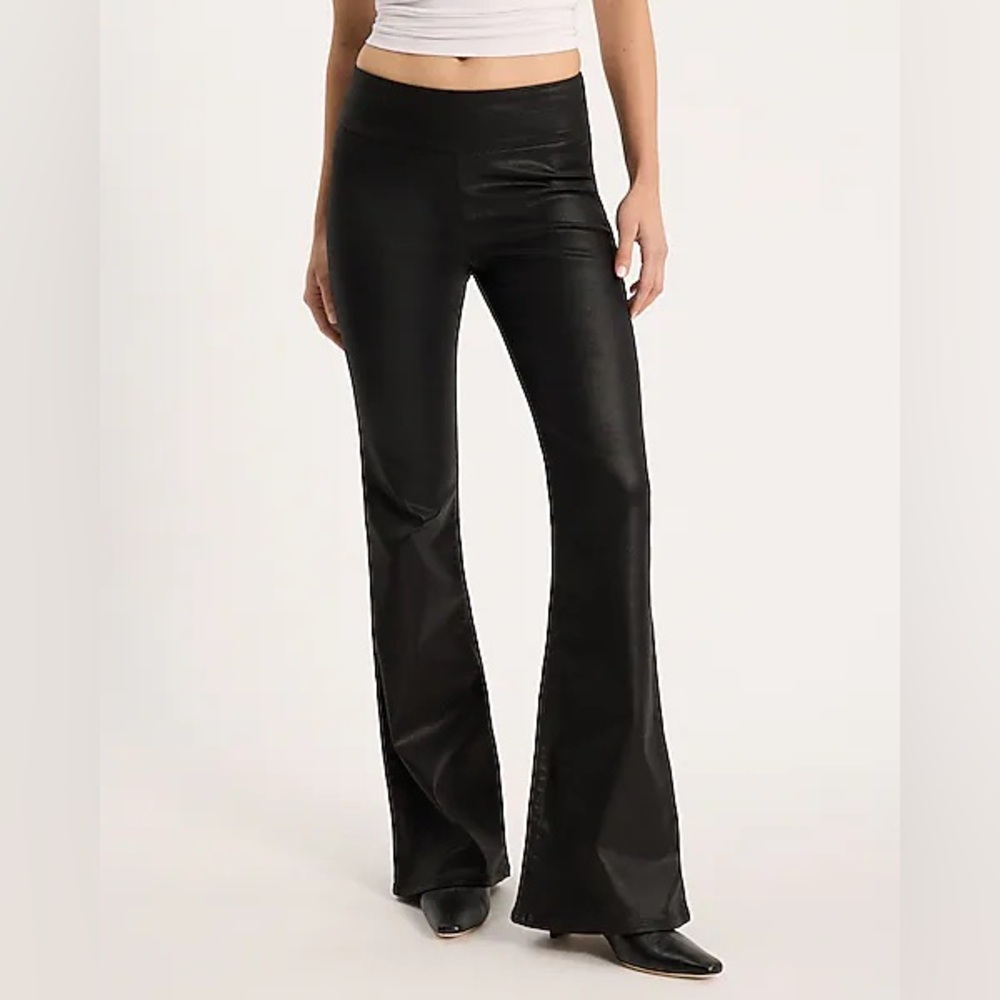 Express Mid Rise Black Coated Pull-On '70s Flare Flexx Hyper Stretch Size L